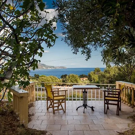 Сasa de vacaciones Zoumpouli Village Spartia