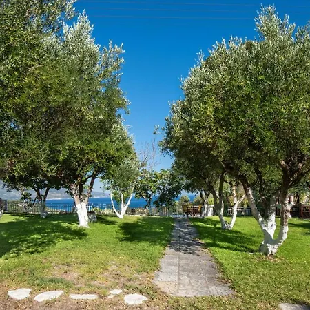 Zoumpouli Village בית נופש
